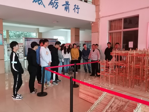图片1 图片1