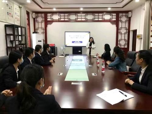 sunbet申搏官方网站:服务地方再发力 开展外语及外事礼仪培训