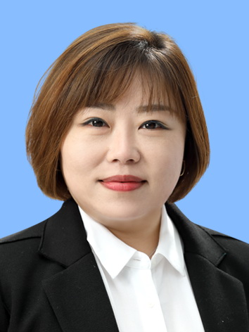 <a href='/ysx/2020/0628/c2623a26076/page.html' target='_blank' title='贺   娜'>贺   娜</a>